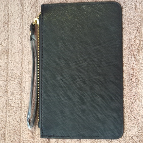 Kate Spade NWOT Wristlet 7X4 Black - Picture 6 of 7